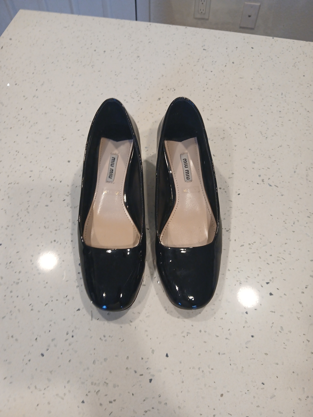MIU MIU EMBELLISHED JEWELED CRYSTAL HEEL BLACK PATENT LEATHER SHOES SZ 38